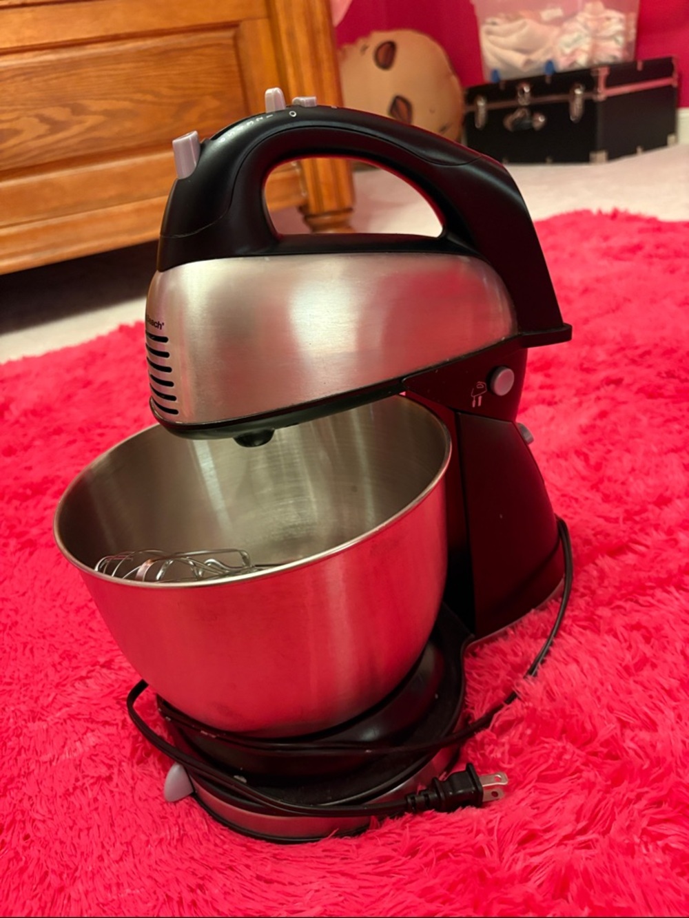 Hamilton Beach Black and Stainless Steel Stand Mixer